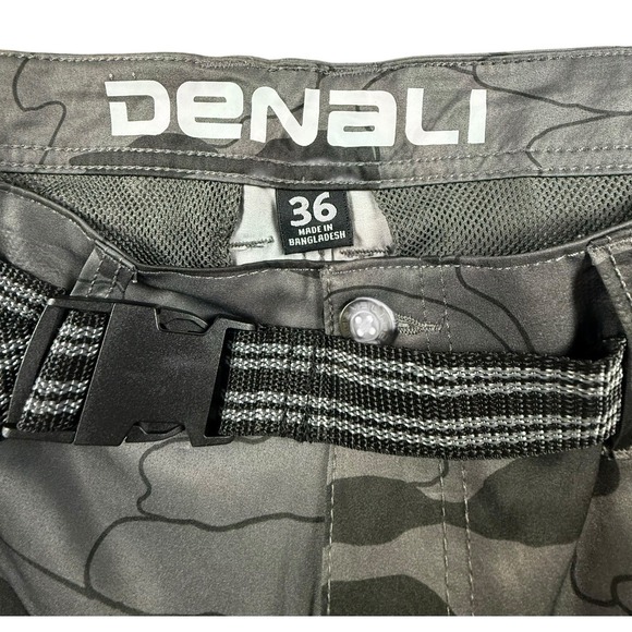 DENALI Mens 36 Gray Jigsaw Camo Cargo Shorts Belted Performance Stretch - Picture 4 of 14